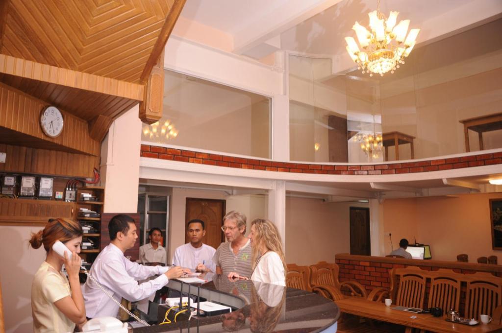 Yangon Urban Hotel Ngoại thất bức ảnh