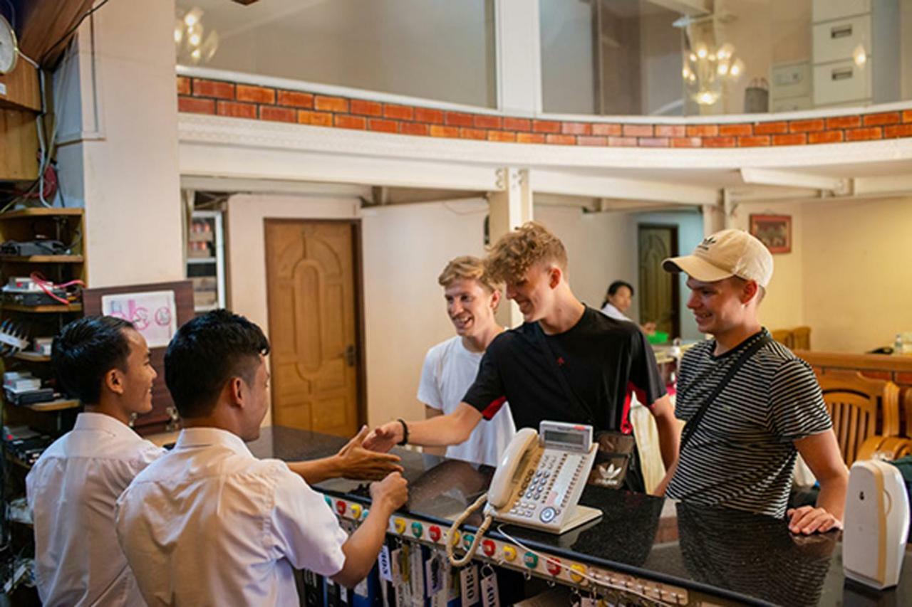 Yangon Urban Hotel Ngoại thất bức ảnh