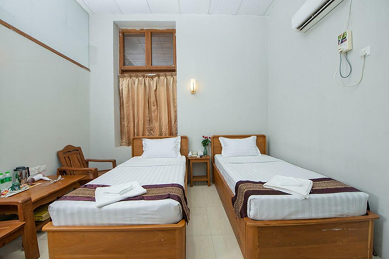 Yangon Urban Hotel Ngoại thất bức ảnh