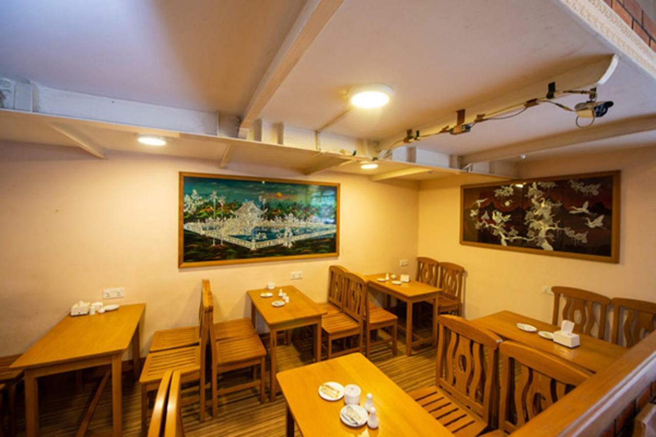 Yangon Urban Hotel Ngoại thất bức ảnh