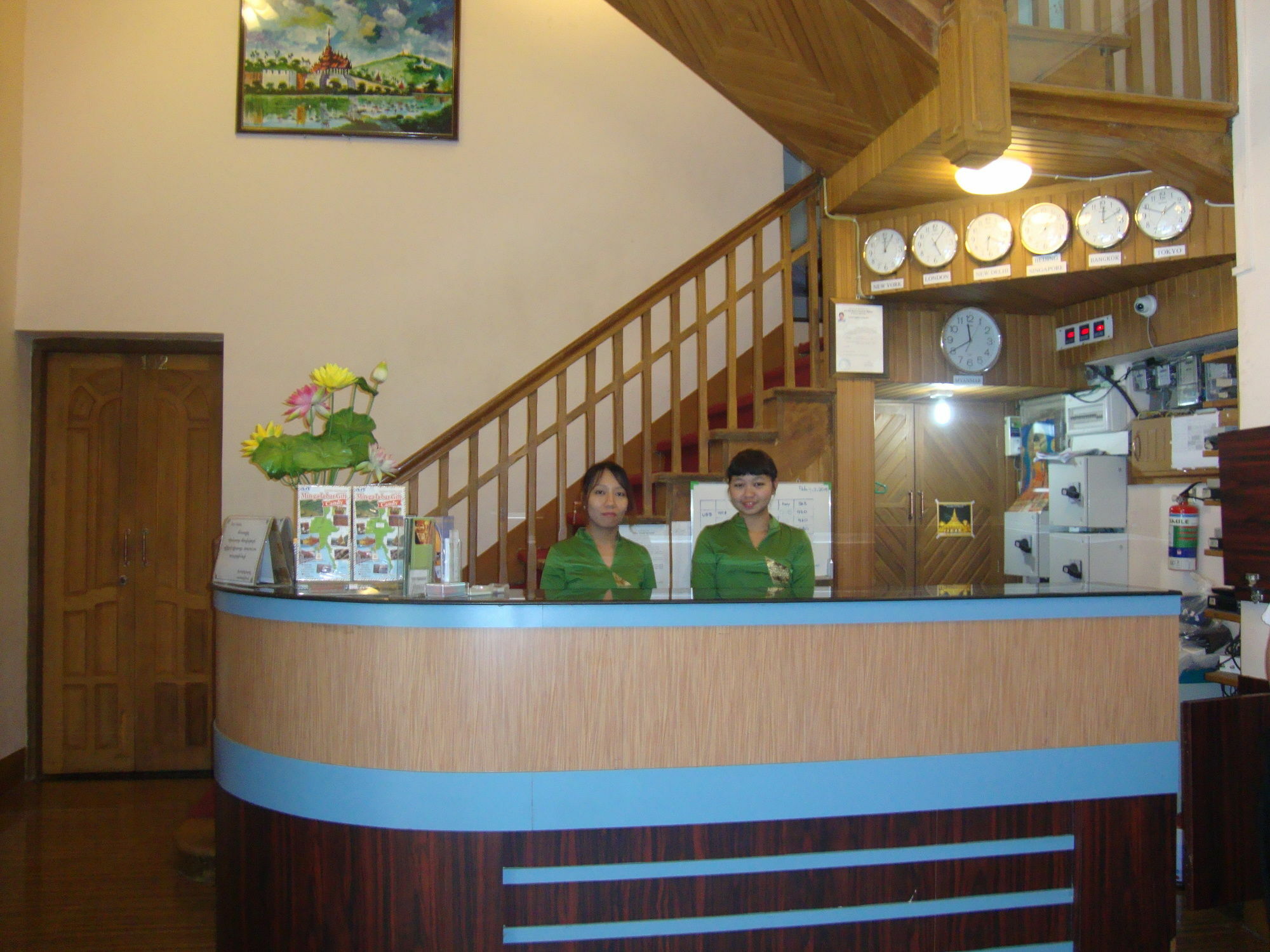 Yangon Urban Hotel Ngoại thất bức ảnh